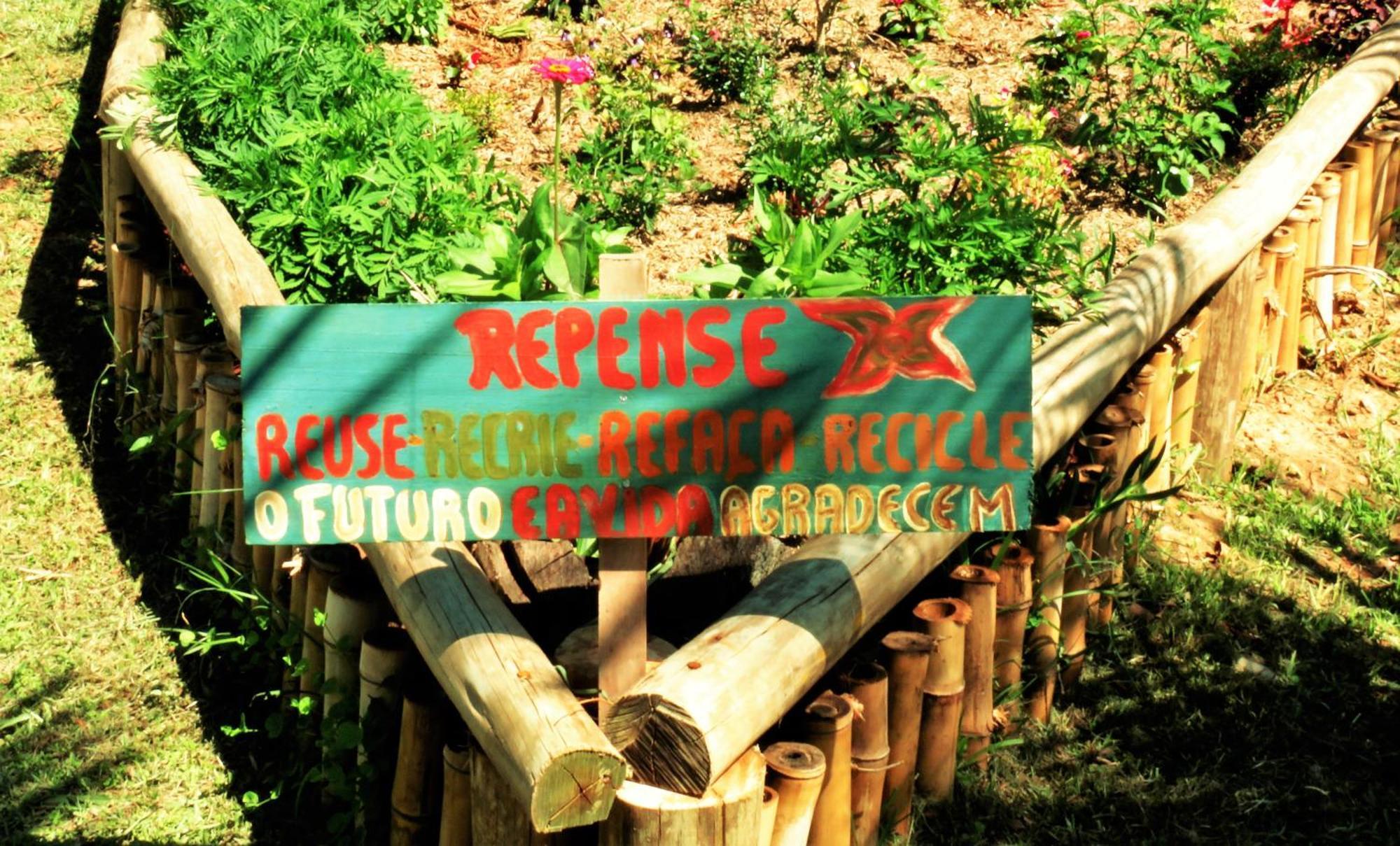 Casa Da Pedra Hostel *